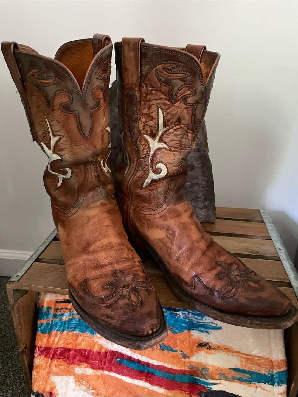 LUCCHESE TWO TONE TAN MAD DOG GOAT W CHOCOLATE MAD DOG GOAT WINGTIP 1883 - Picture 6 of 10